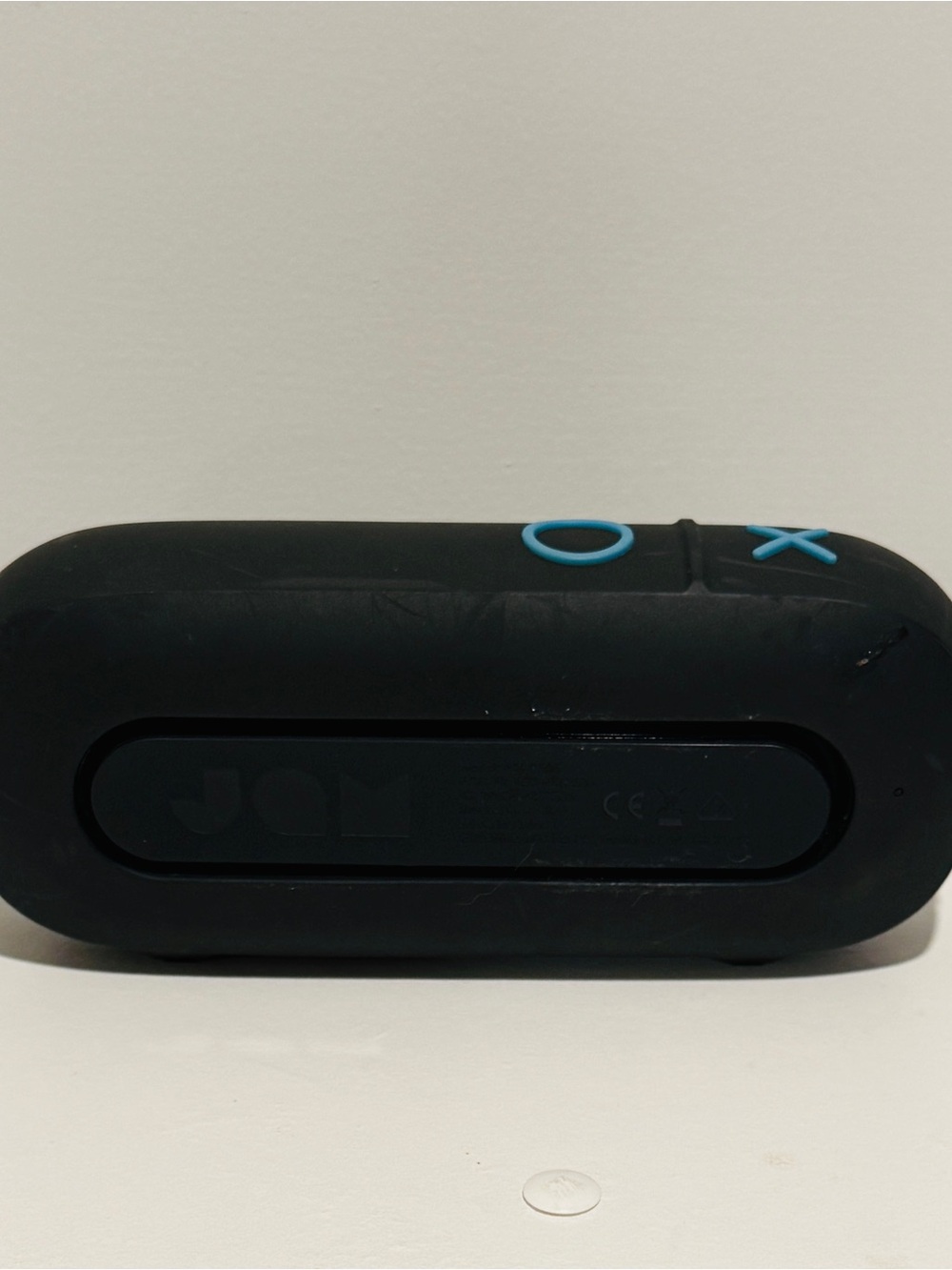 JAM Hang Tight Bluetooth Speaker - Black (Model HX-P505) - FOR PARTS / REPAIR - Picture 3 of 5